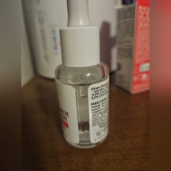 Kiehls Glycolic Acid With Box - Picture 3 of 4